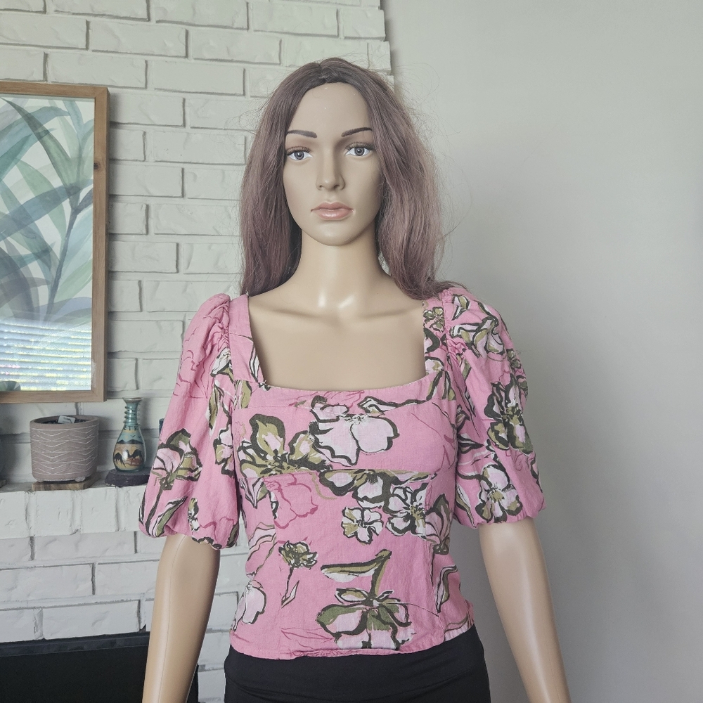 Zara Floral Pink Women's Top Crop Half Sleeves